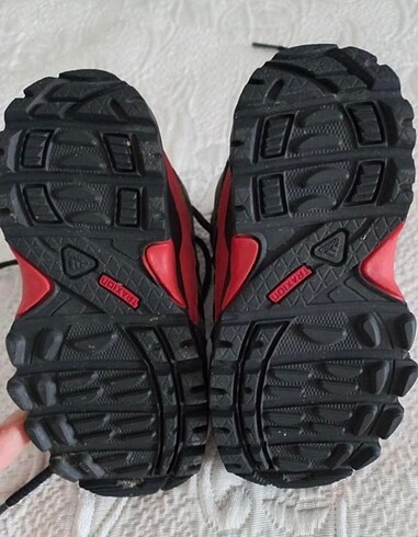 22 Beden Adidas 22 numara Goretex bot