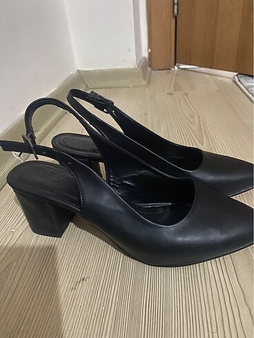 Diğer Kısa topuk stiletto