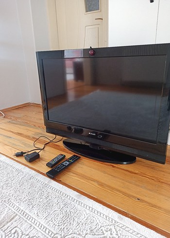 Arçelik Siyah Ekranlı televizyon ve Uzaktan Kumandalar