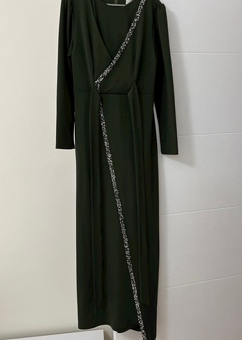 V Yaka Drapeli Uzun Klasik Elbise - Görsel 2