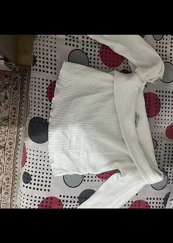 l Beden Beyaz Uzun Kollu Kayık Yaka Bluz
