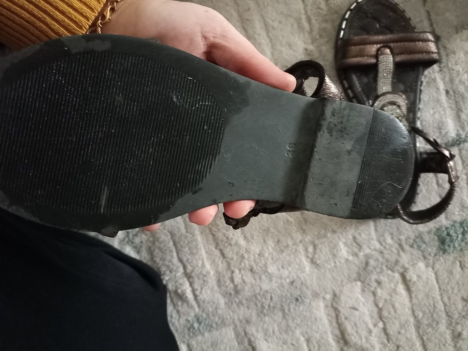 Kemerli grii Yılan Desenli Kadın Dolgu Topuk Sandalet - Görsel 3