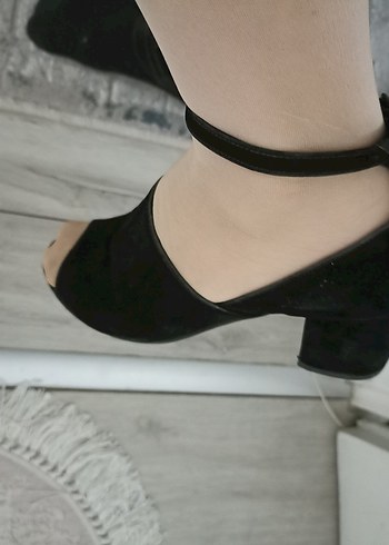 Siyah süet Tokalı Kadın Topuklu Sandalet - Görsel 9