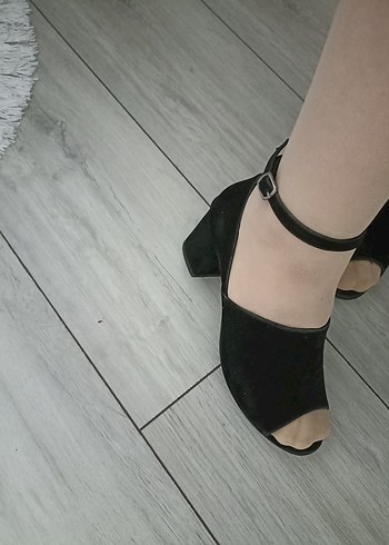 Siyah süet Tokalı Kadın Topuklu Sandalet - Görsel 6