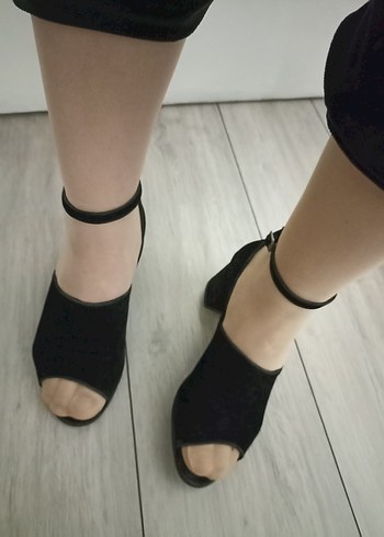 Siyah süet Tokalı Kadın Topuklu Sandalet - Görsel 8