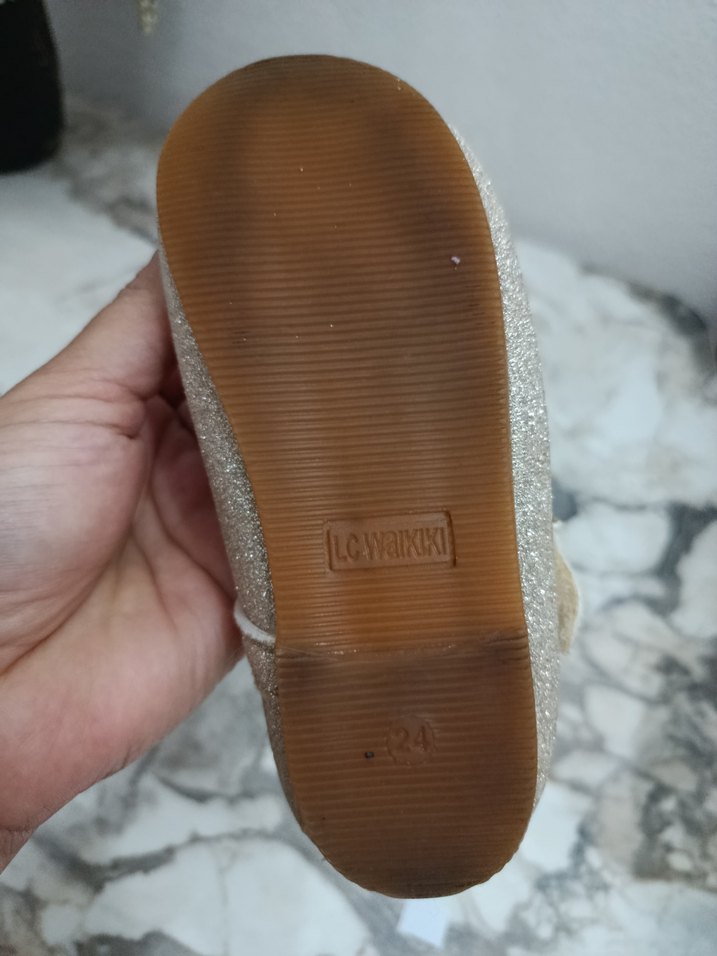 Kız Çocuk Beyaz Kürklü Modern Klasik Babet - Görsel 3