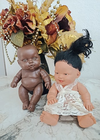 Dantel Elbiseli Beyaz Bebek - Görsel 3