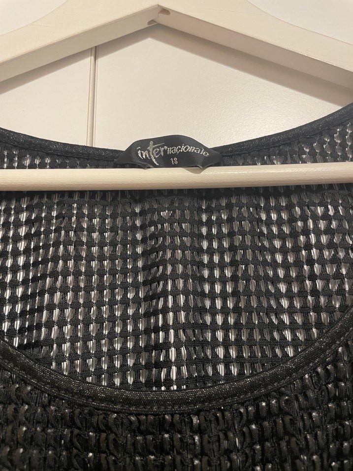 Siyah Örgü Salaş Kolsuz Bluz - Görsel 2