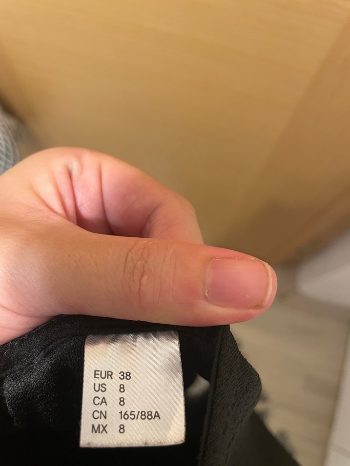 Siyah V Yaka Kolsuz Kız Elbisesi - Görsel 4