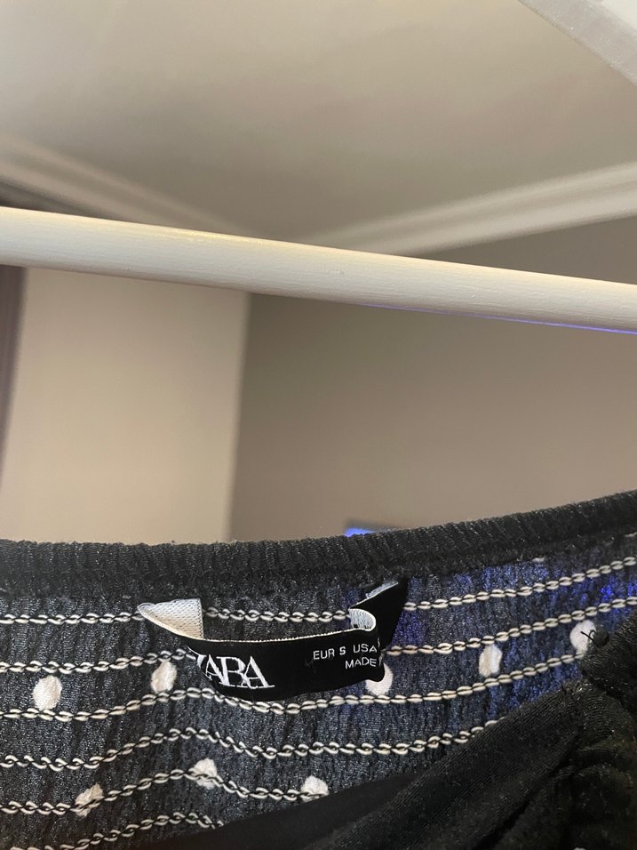 Siyah Beyaz Puantiyeli Uzun Kollu Mini Bluz - Görsel 3