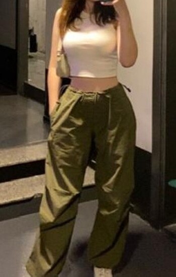 Pull & bear paraşüt pantolon