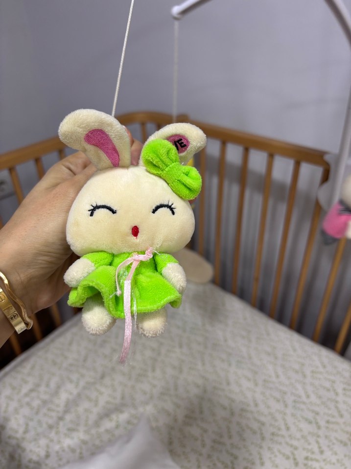 Renkli Peluş Müzikli Bebek Mobil Oyuncak - Görsel 3