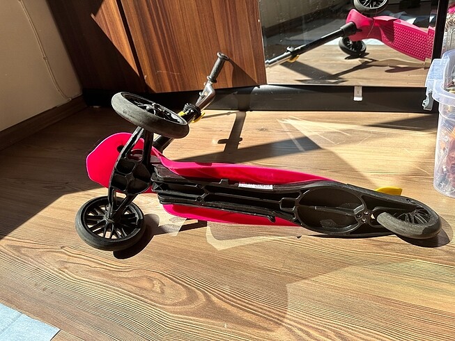 Beden pembe Renk Decatlon scooter az kullanılmış