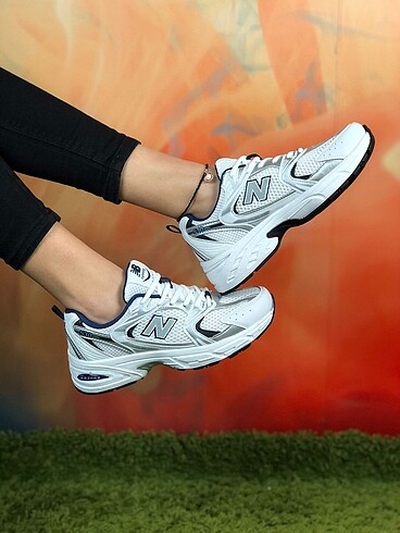 New Balance 530