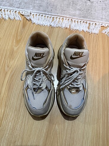 Nike Ayakkabı