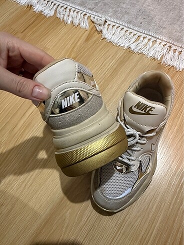 37 Beden Nike Ayakkabı