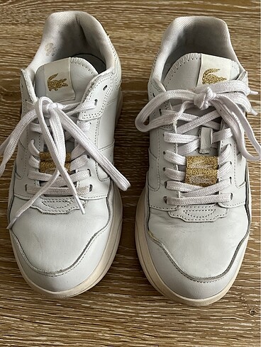 LACOSTE SPOR AYAKKABI