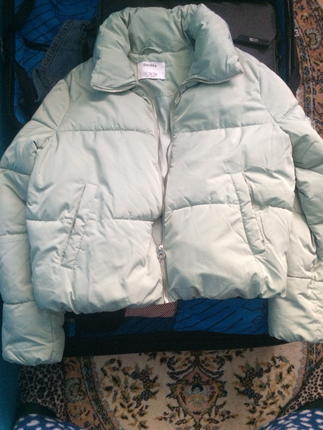 Bershka şişme mont