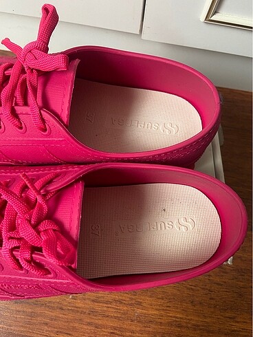 Superga pembe superga