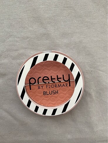 Pretty 02 Peach Star Allık