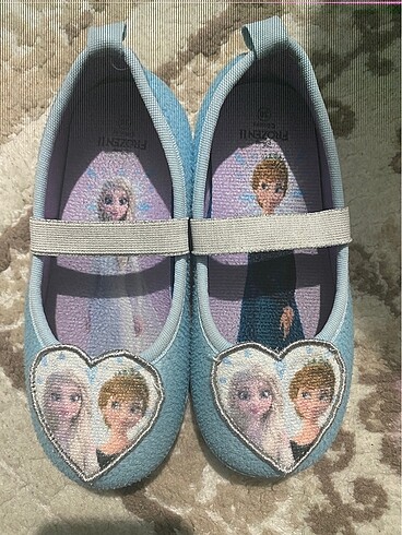 Frozen Frozen ev ayakkabısı panduf