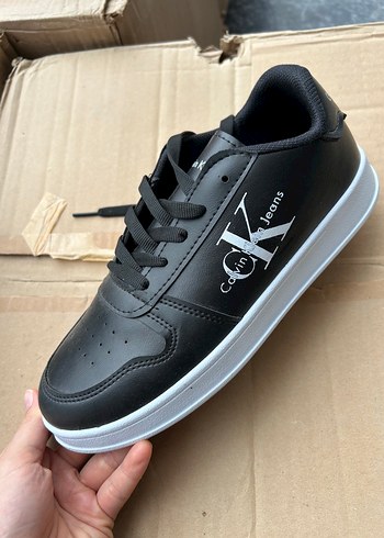 Calvin Klein Siyah Deri Sneaker
