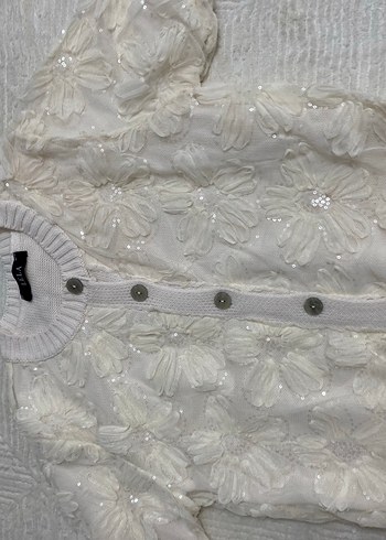 H&M Beyaz Nakışlı Kız Bolero