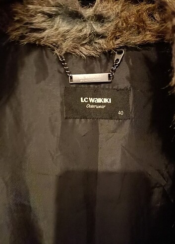 LC Waikiki Tüylü yelek