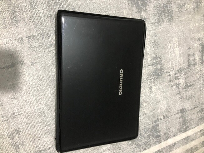 Grundıg laptop