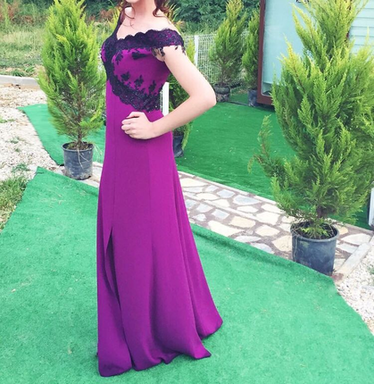 Dantel detaylı abiye elbise