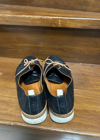 Kahverengi Bağcıklı Kadın Oxford Ayakkabı - Görsel 3