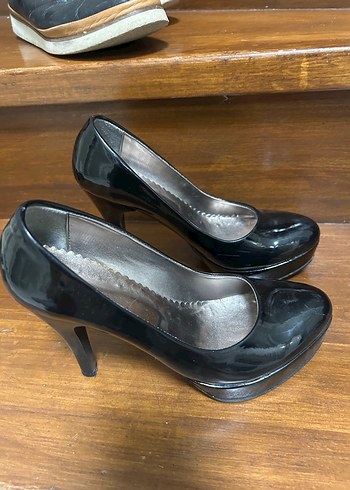 Kadın Siyah Rugan Stiletto Topuklu Ayakkabı - Görsel 4