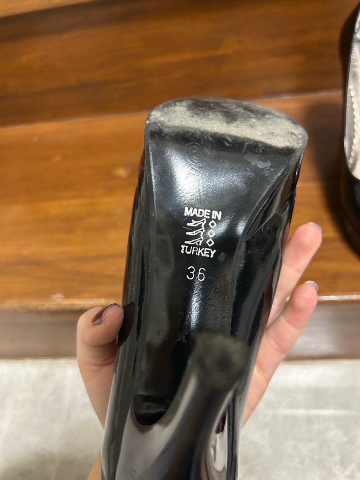 Kadın Siyah Rugan Stiletto Topuklu Ayakkabı - Görsel 3