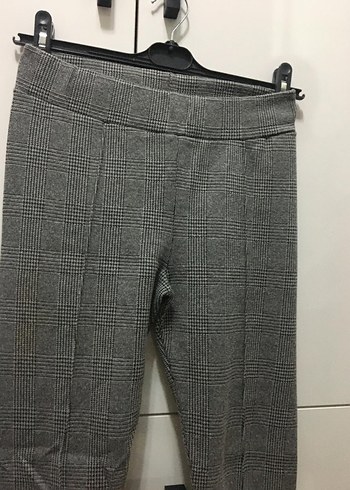 Gri Pilili Kadın Kumaş Pantolon