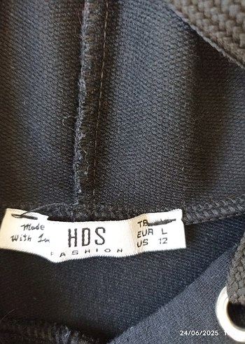 Siyah Kapüşonlu Baskılı Kadın Sweatshirt - Görsel 4