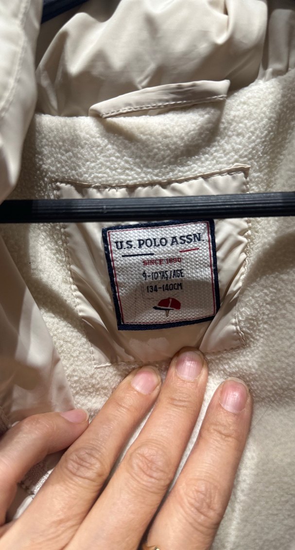 Bej Kürklü Kapüşonlu kız çocuk Yelek - Görsel 3