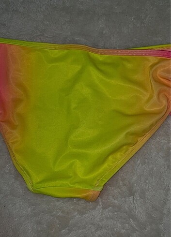 H&M çocuk bikini altı