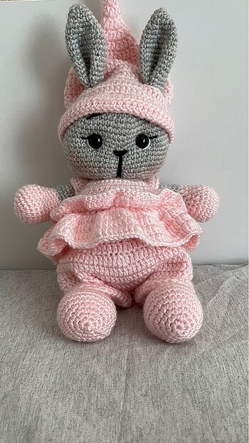 tavşan bebek amigurumi