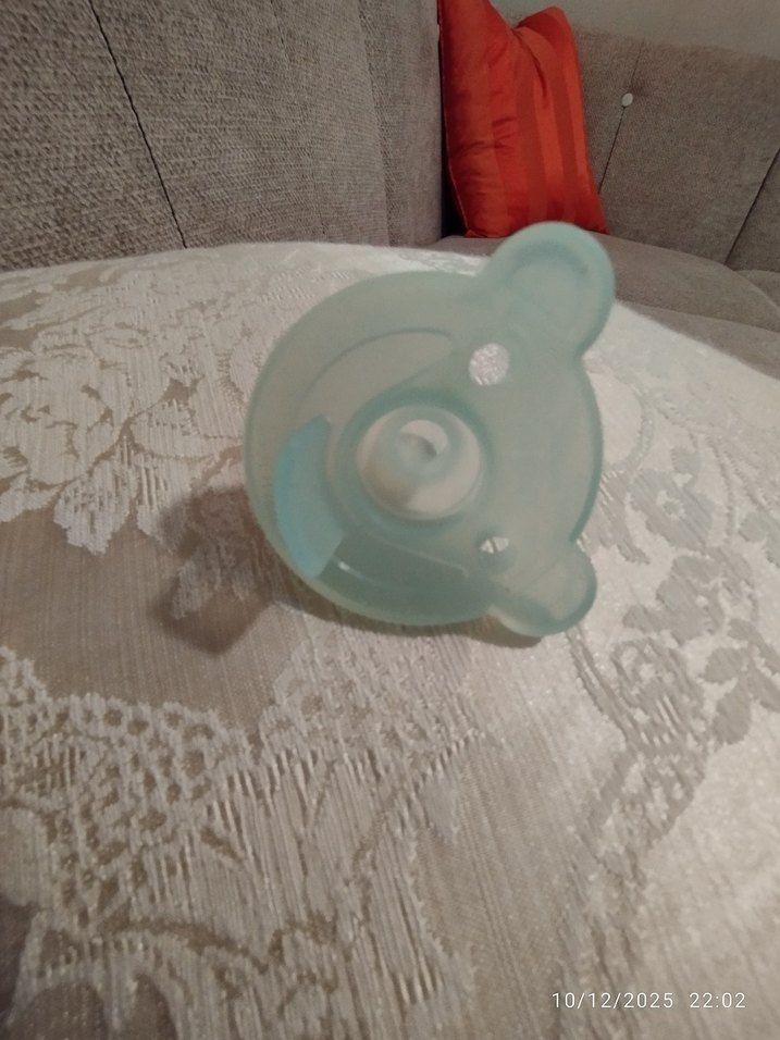 Pastel Mavi Bebek Emziği - Görsel 3