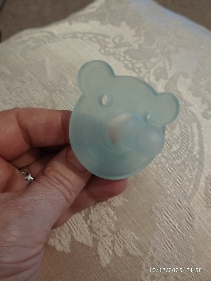 Pastel Mavi Bebek Emziği - Görsel 2