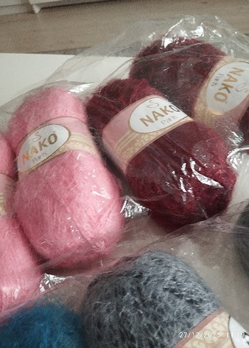 Nako Bohem Stilinde Renkli El Örgü İplikleri - Görsel 2