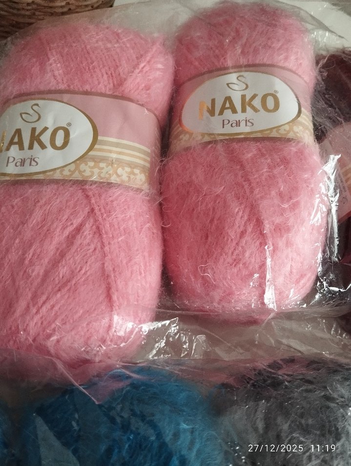 Nako Bohem Stilinde Renkli El Örgü İplikleri - Görsel 4