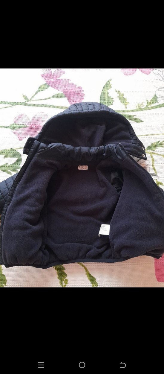 Kapüşonlu Siyah Erkek Çocuk Mont - Görsel 3