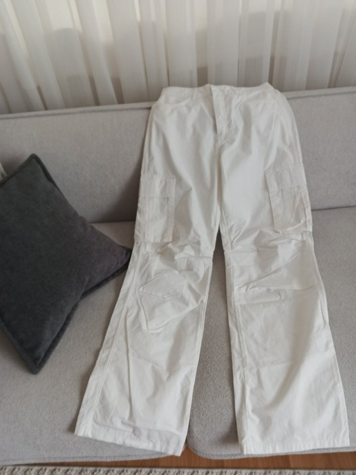 Kadın Beyaz Pamuklu Geniş Paça Pantolon - Görsel 3