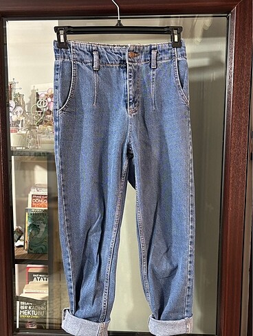 28 Beden mavi Renk Mom Jean
