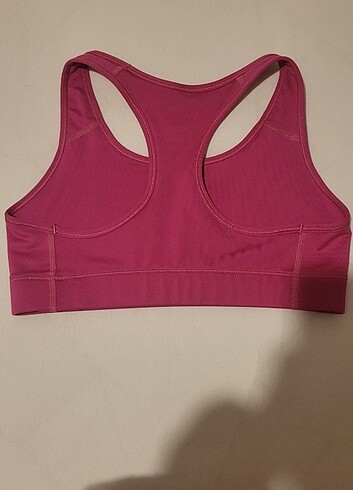 Nike sporcu sütyeni