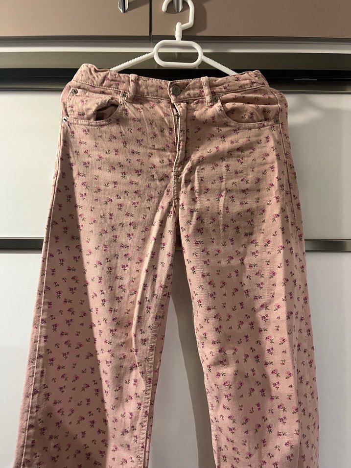 Düğmeli Pembe Kız Pantolonu - Görsel 4