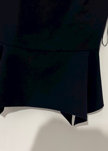 Siyah Kemer Detaylı V Yaka Kadın Bluz - Görsel 9