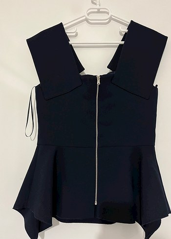 Siyah Kemer Detaylı V Yaka Kadın Bluz - Görsel 10