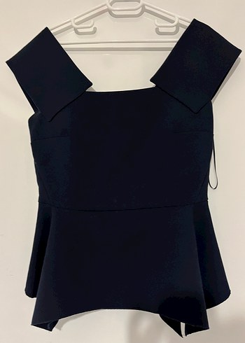 Siyah Kemer Detaylı V Yaka Kadın Bluz - Görsel 6